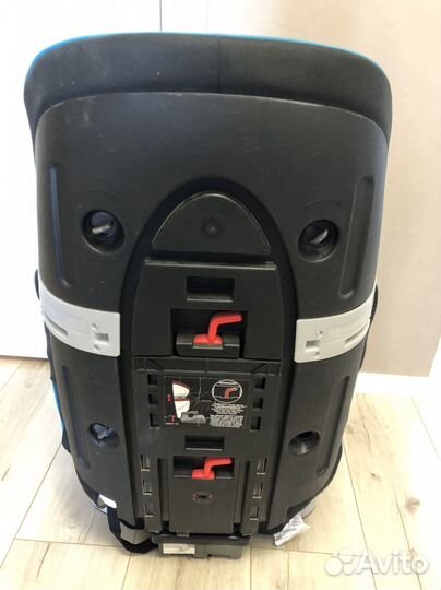 Детское автокресло