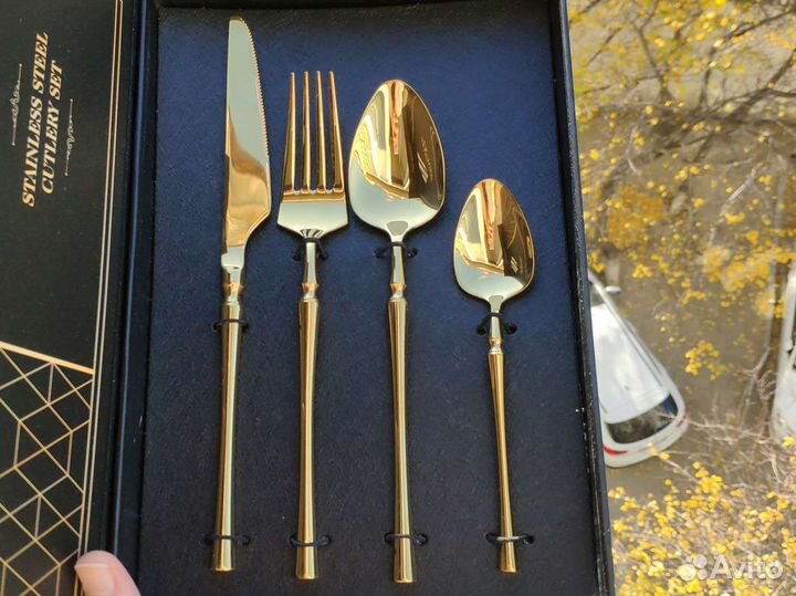 Столовые приборы золото 18 предметов