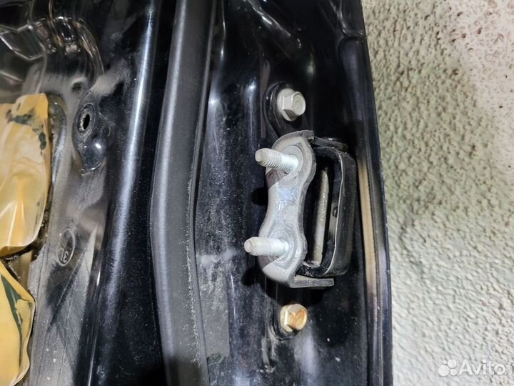Дверь задняя левая Toyota Camry 30