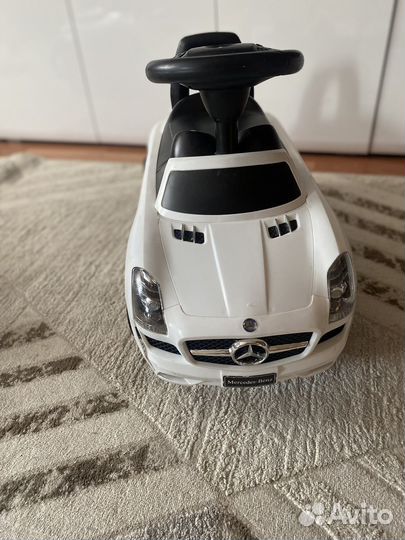 Машинка толокар