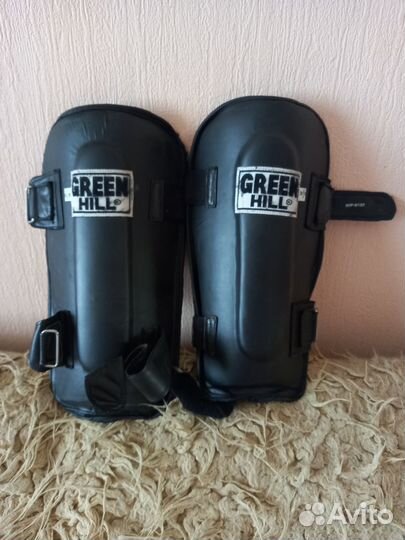 Щитки защита для голени
