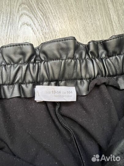 Кожаные брюки Zara