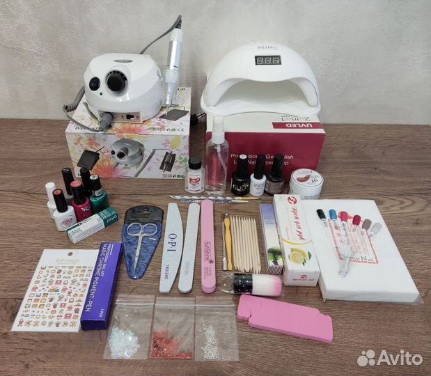 Набор для маникюра новый