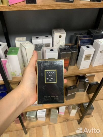 Chanel coco noir