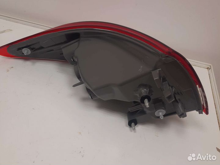 Фонарь задний правый nissan almera g15