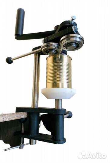 Ручная закаточная машинка BHM-2