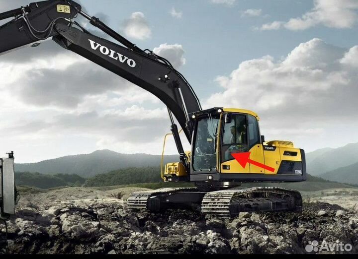 Стекло двери нижнее на экскаватор Volvo EC 220