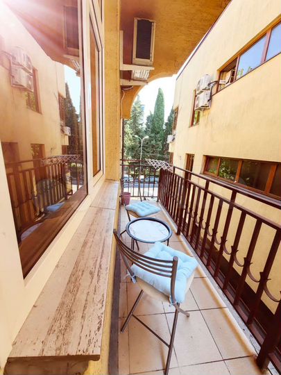 2-к. квартира, 50 м², 3/4 эт.