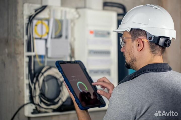 Ведущий инженер участка главной схемы