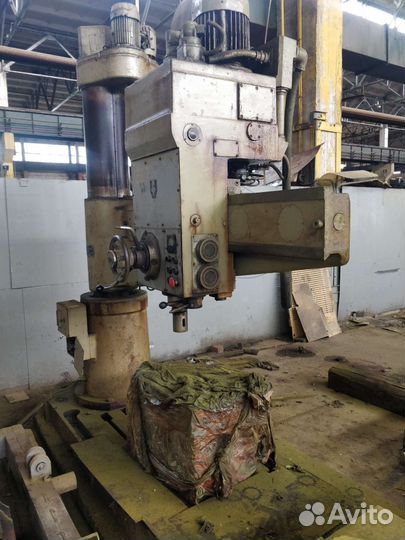 Радиально сверлильный станок 2н55