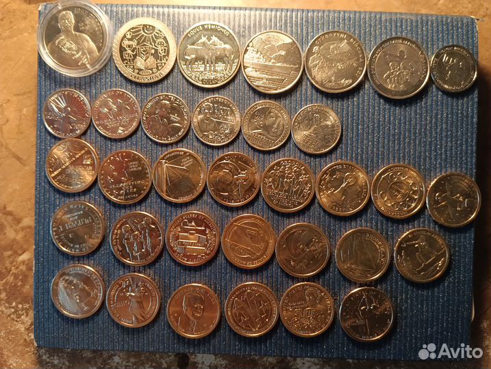 Иностранные монеты и наборы