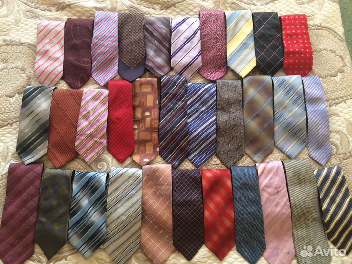 Галстуки фирменные