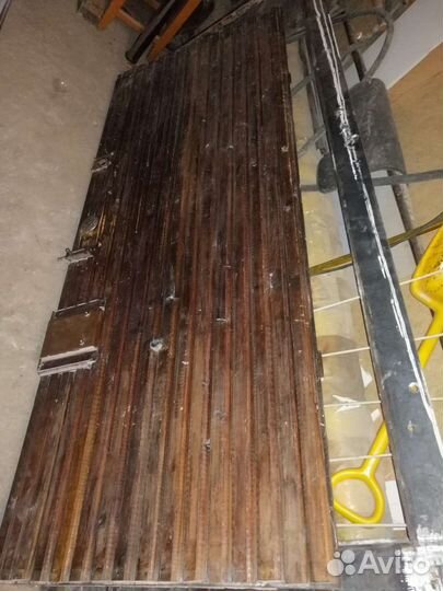 Входная дверь