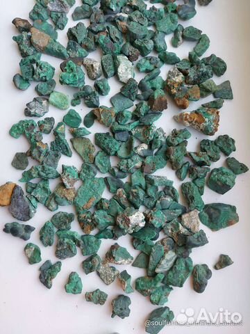 Малахит необработанные камни