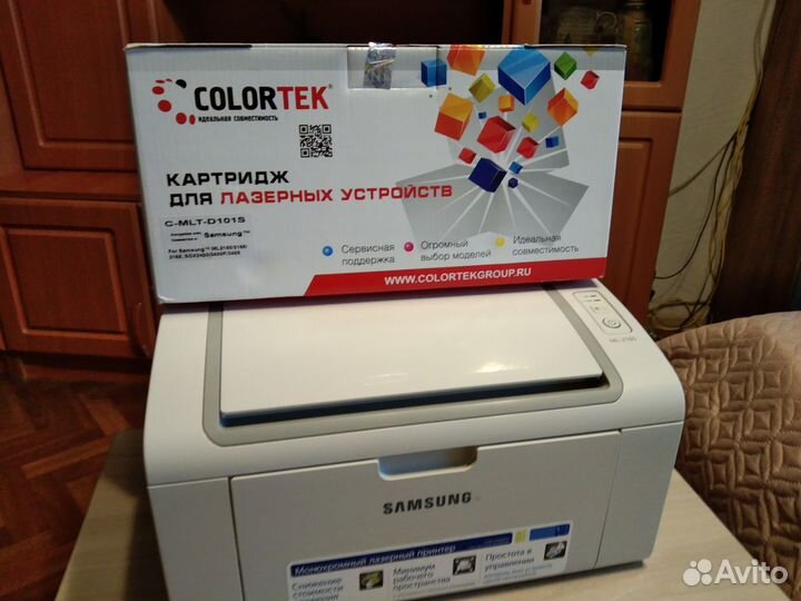 ML2165 почти новый,прошит,новый картридж в упаковк