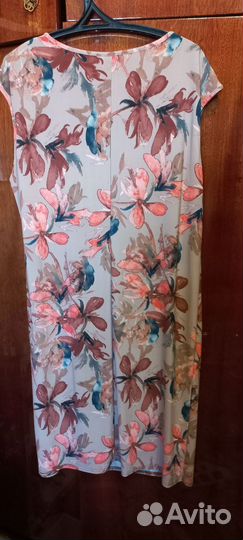 Платье женское