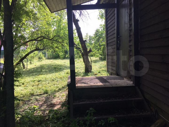 Дача 27 м² на участке 10 сот.