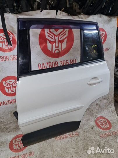 Дверь задняя левая Volkswagen Tiguan cawa 2010