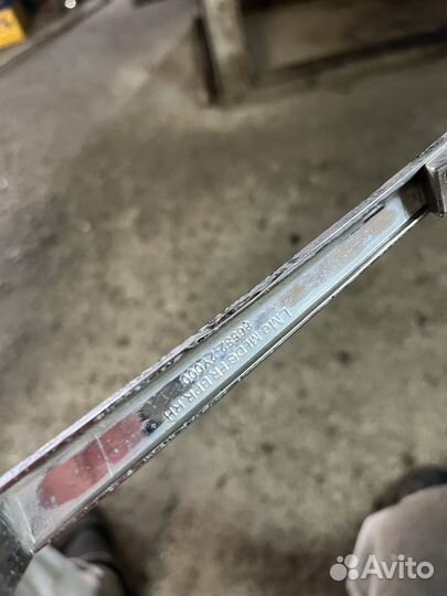 Окантовка противотуманной фары Hyundai ix35