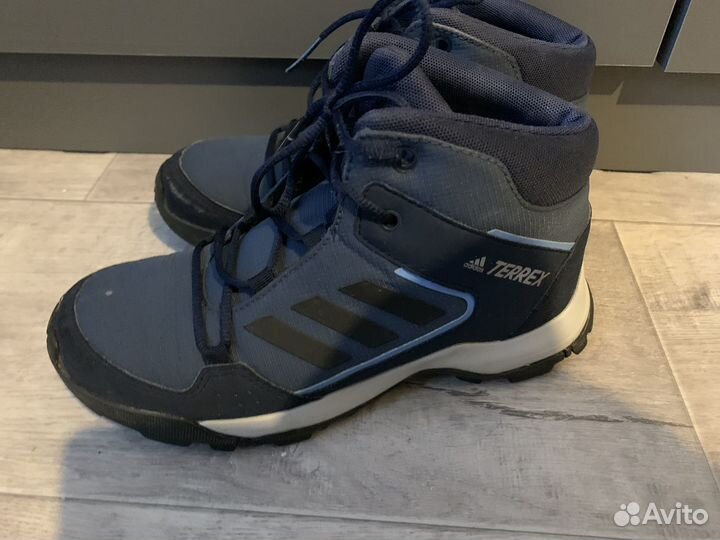 Мембранные ботинки