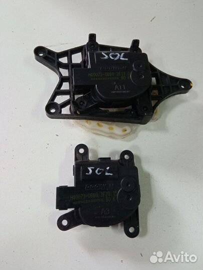 Моторчик заслонки печки Hyundai Solaris