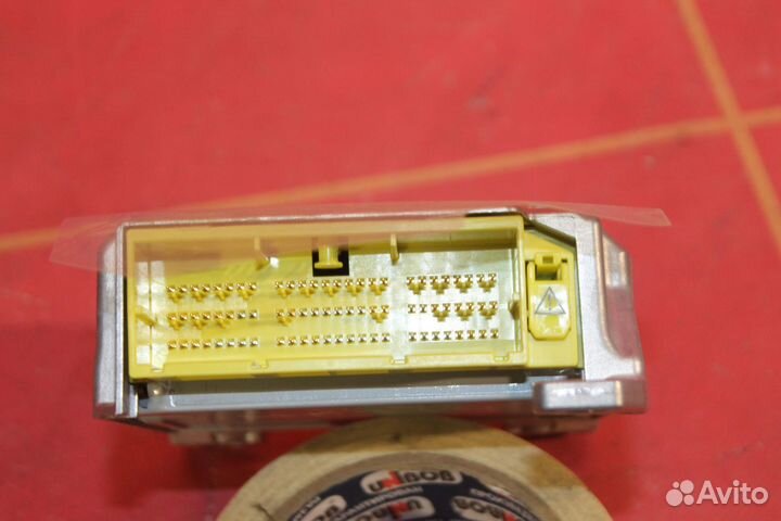 Блок управления AIR BAG Lexus LX570