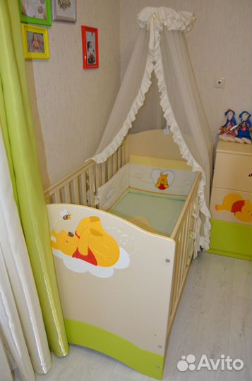 Кроватка детская фирмы Meblik+пост. белье+матрас