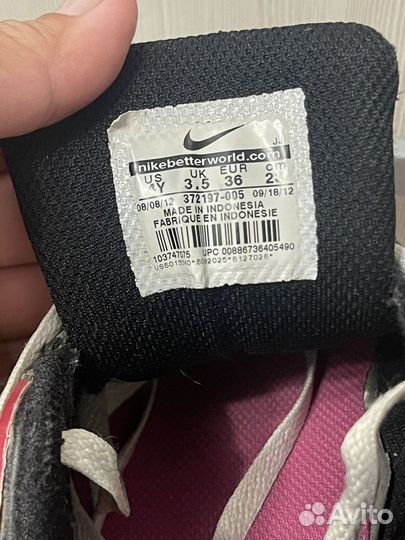 Кроссовки для девочки