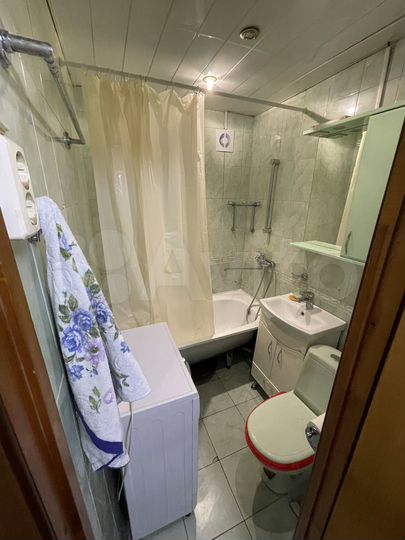 2-к. квартира, 43 м², 2/5 эт.