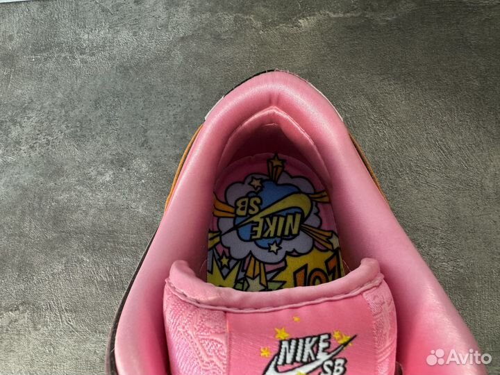 Кроссовки The Powerpuff Girls X Nike SB Dunk Low P