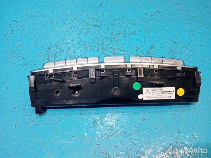 Блок управления отопителем Mercedes-Benz Glc X253