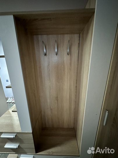 Прихожая