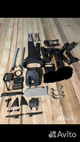 Пластиковые элементы Renault Sandero 2019г