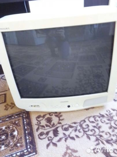 Телевизор