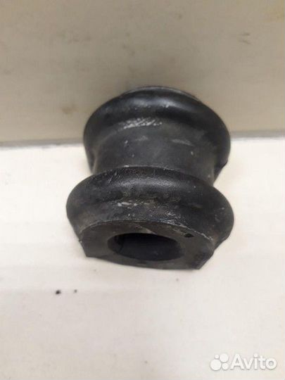 Втулка стабилизатора передняя