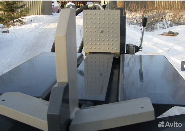 Дровокол Горыныч гидравлический бензиновый