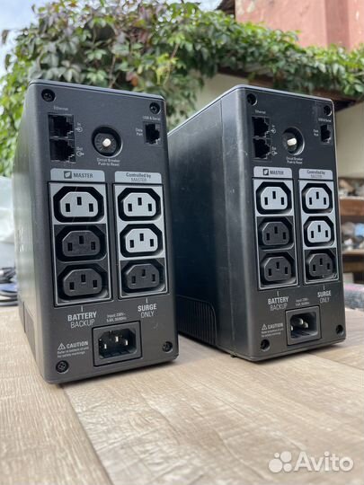 Ибп APC Back-UPS Pro 550
