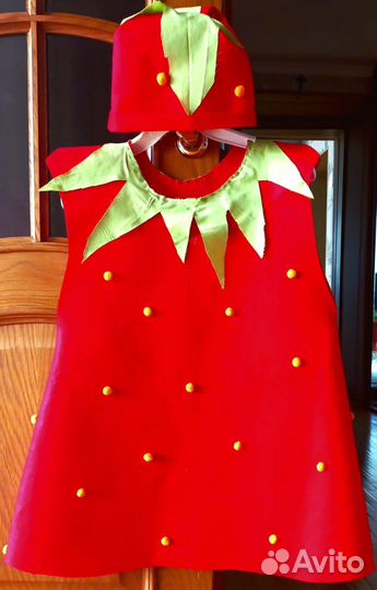 Костюм клубнички