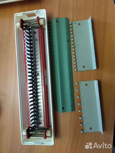 Устройство для ручного вязания урв-28