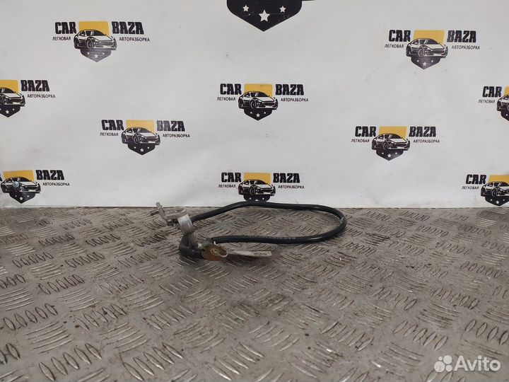 Клемма аккумулятора плюсовая(+)