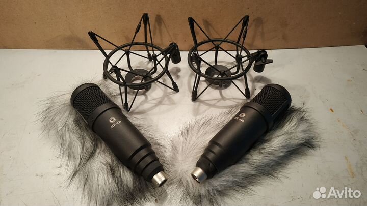 Стереопара конденсаторных микрофонов
