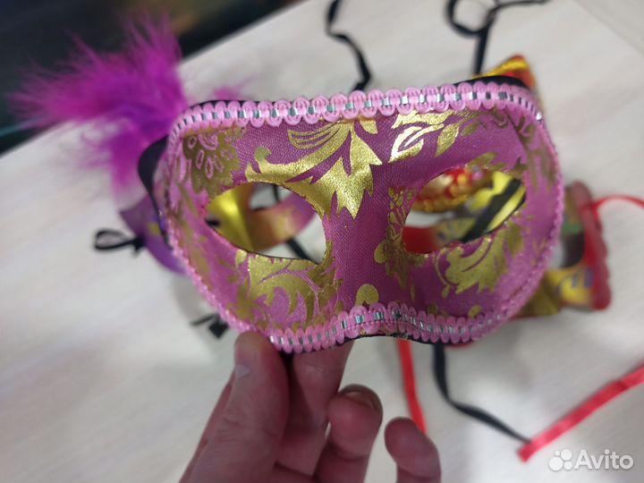 Маска карнавальная женская