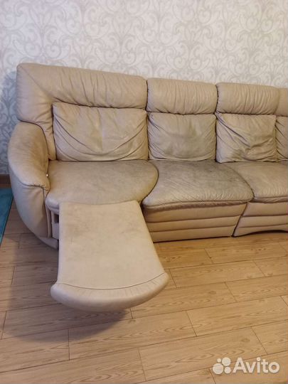 Угловой диван