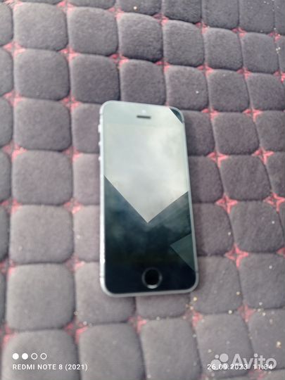 Телефон iPhone 5s