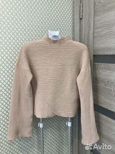 Джемпер женский 46