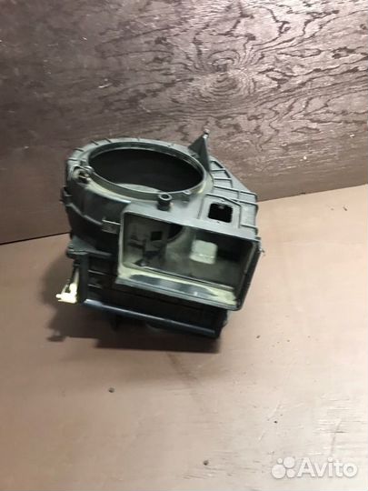 Корпус печки Volkswagen Passat B3 RP 1988