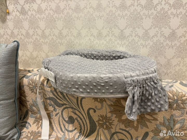 Подушка для кормления грудью