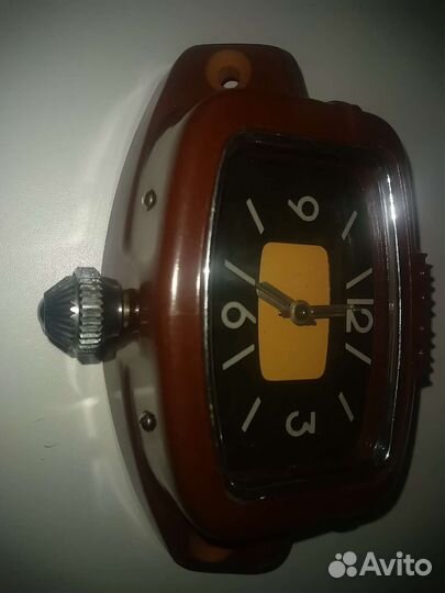 Часы Москвич 403-407 Новые