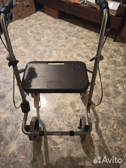 Ходунки для взрослых на колесах