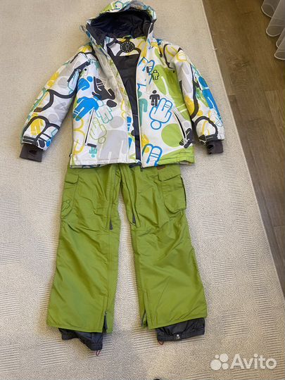 Сноубордический костюм мужской